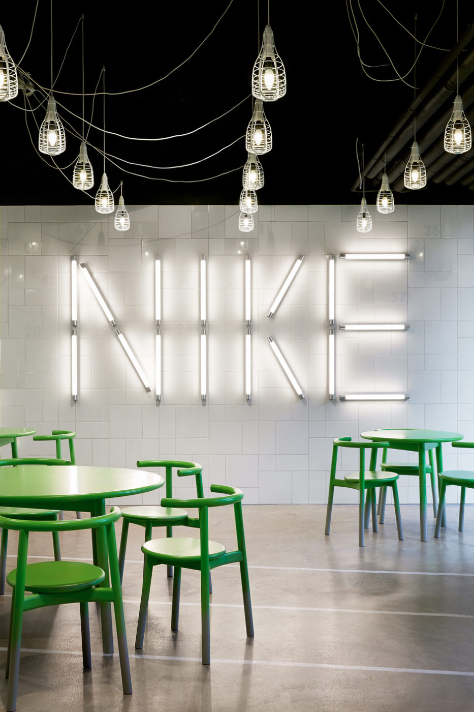 开云（中国） - 坐具|餐椅|办公家具|设计师家具|索洛椅